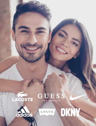 Regresa Fashion. Hasta 40% de descuento. Logos de Levi's, OGGI, Boy London y Nike.